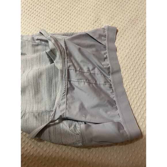 Zella Athletic Activewear Strappy Racerback Light Heather Gray Shelf Bra Tank Lg - Picture 9 of 9